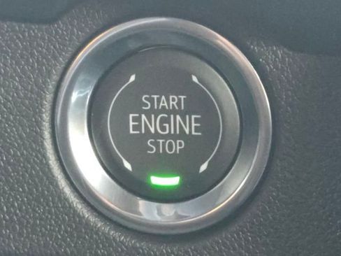 New 2026 Chevrolet Traverse LT w/ LPO, Floor Liner Package image 11