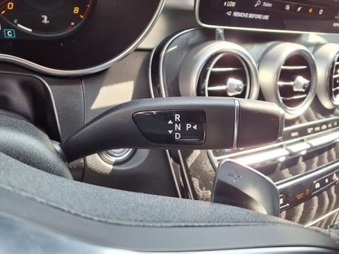 Used 2023 Mercedes-Benz GLC 300 4MATIC Coupe image 26