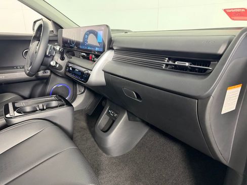 Used 2025 Hyundai Ioniq 5 Limited AWD/4WD image 34