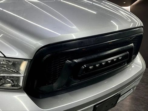 Used 2021 RAM 1500 Classic SLT AWD/4WD image 31