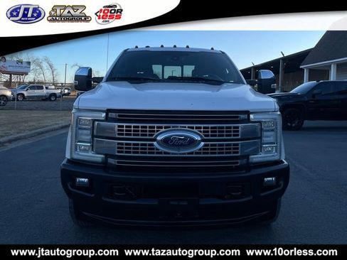 Used 2017 Ford F350 Platinum w/ Platinum Ultimate Package AWD/4WD image 4