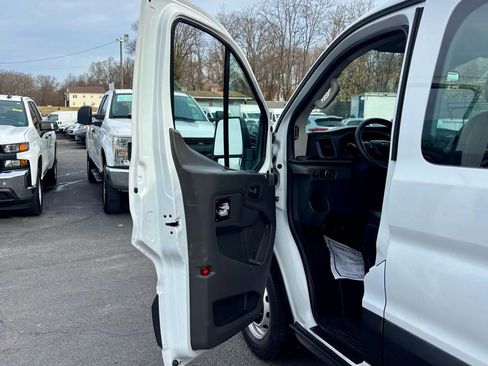 Used 2020 Ford Transit 250 130 Low Roof RWD image 14