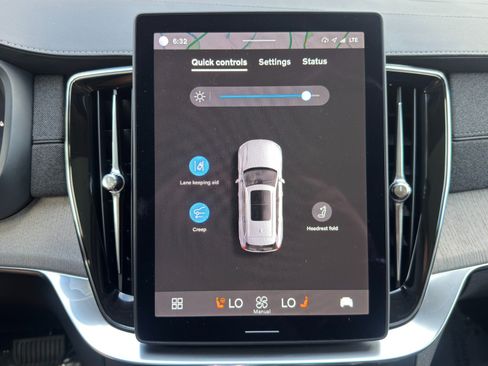 Used 2025 Volvo XC90 T8 Ultra w/ Protection Package Premier AWD/4WD image 29