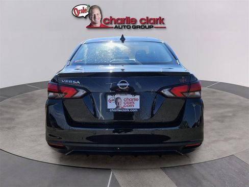 New 2025 Nissan Versa SR w/ Trunk Package image 5