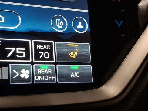 Certified 2025 Subaru Ascent Bronze Edition image 27