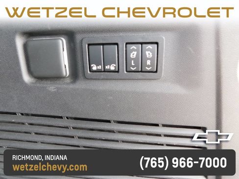 Certified 2022 Chevrolet Suburban RST w/ Luxury Package AWD/4WD image 28