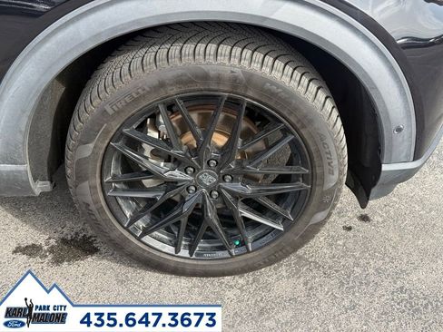 Used 2021 Ford Explorer Platinum w/ Equipment Group 601A image 21