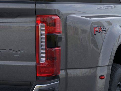 New 2026 Ford F350 Lariat AWD/4WD image 21