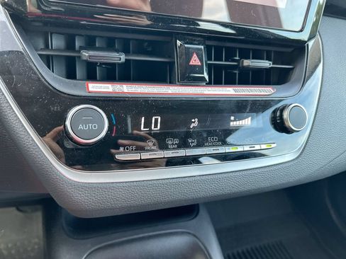 Used 2026 Toyota Corolla LE FWD image 24