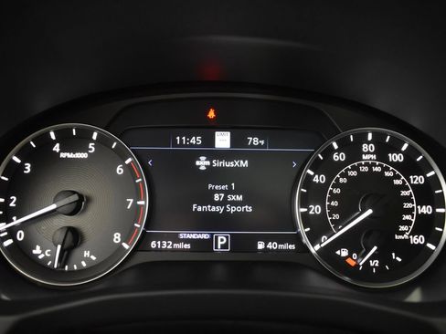 Used 2025 INFINITI QX50 Sport AWD/4WD image 32