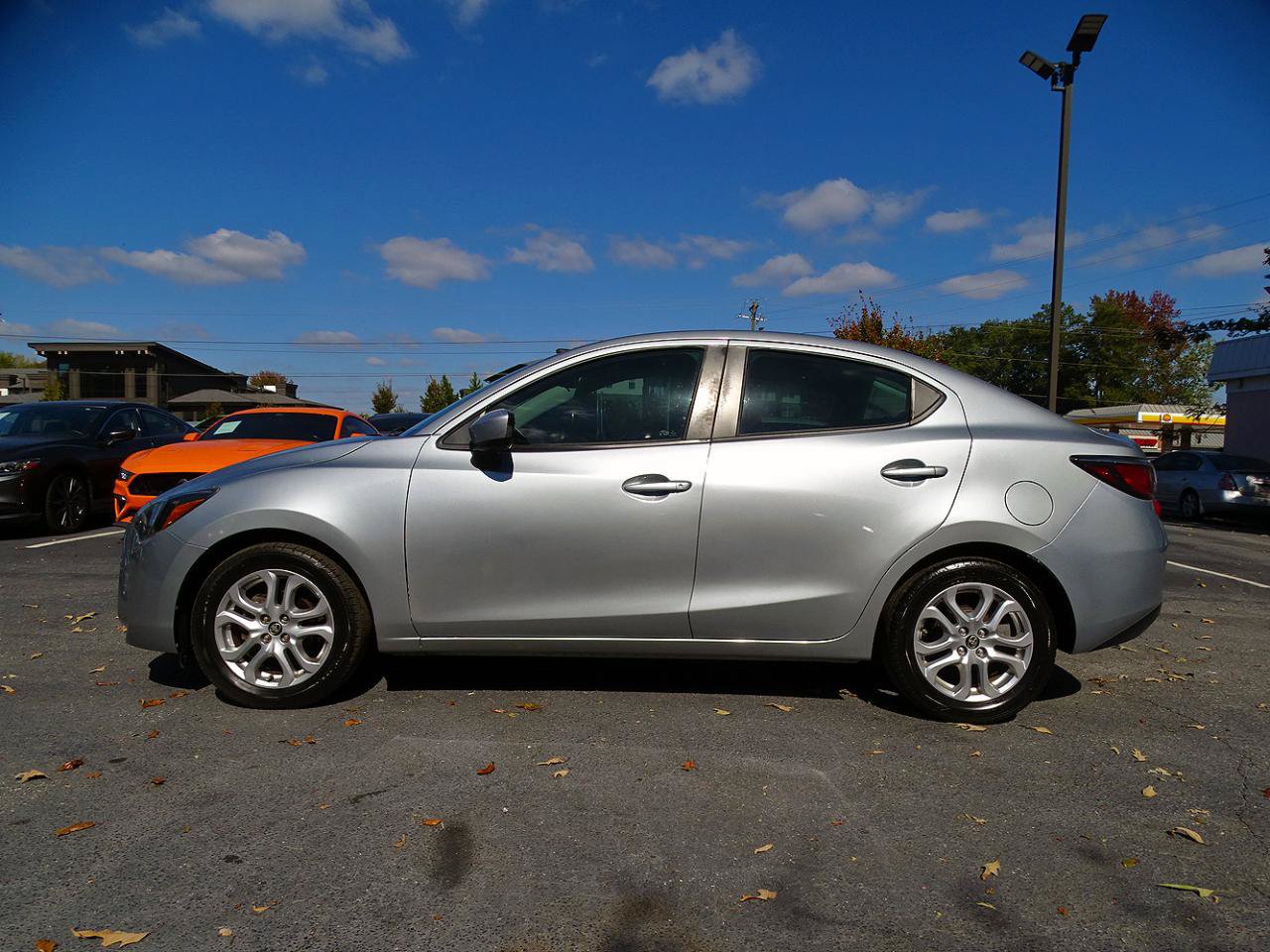 Used 2018 Toyota Yaris iA FWD image 6