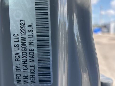 Used 2022 Jeep Wrangler Unlimited Sport image 46