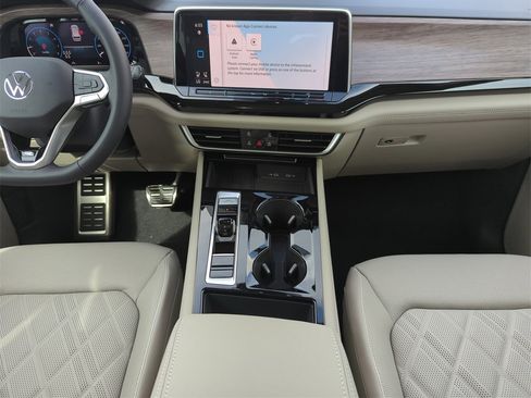 New 2026 Volkswagen Atlas SEL Premium R-Line image 23