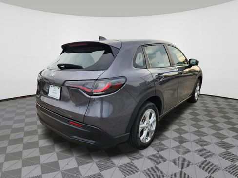 Certified 2024 Honda HR-V LX image 4