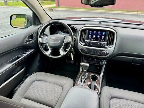 Used 2020 GMC Canyon SLE w/ Elevation Edition AWD/4WD image 19