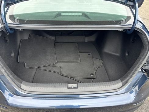 Certified 2023 Honda Accord EX image 16