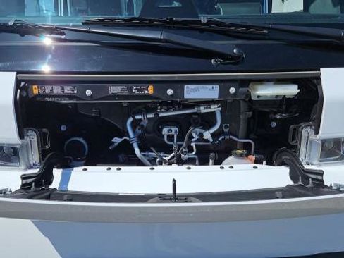 New 2025 Chevrolet Brightdrop 600 FWD image 26