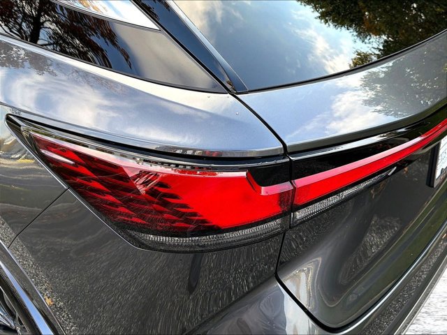 Used 2026 Lexus RX 350h w/ Kick Snesor w/ Tow Package AWD/4WD image 25