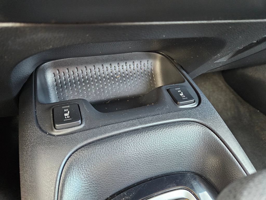 Used 2024 Toyota Corolla LE FWD image 26