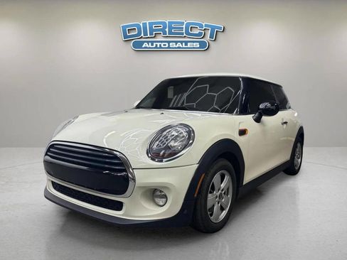 Used 2019 MINI Cooper 2-Door Hardtop FWD image 3