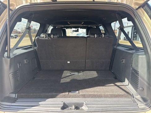 Used 2017 Ford Expedition EL Limited w/ Equipment Group 301A image 9