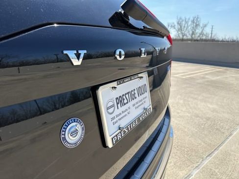 Certified 2023 Volvo XC90 B5 Plus w/ Protection Package Premier image 37
