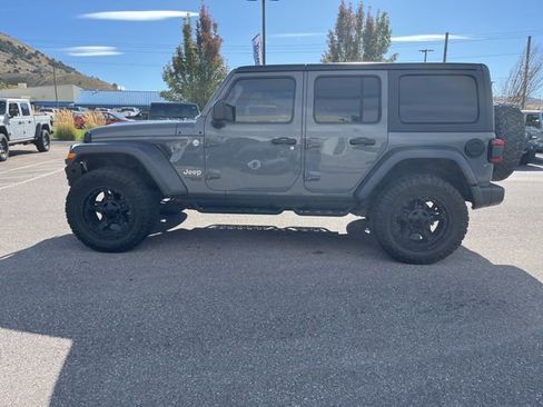 Used 2019 Jeep Wrangler Unlimited Sport S image 7