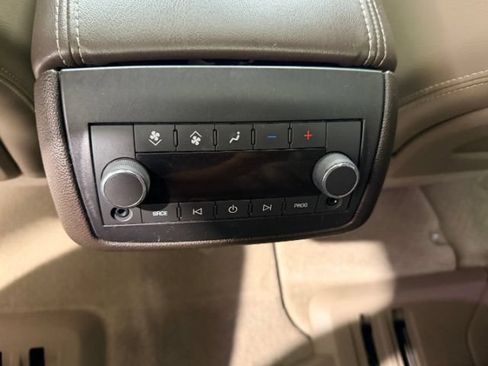 Used 2015 GMC Acadia Denali AWD/4WD image 19