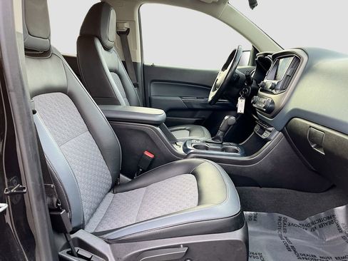 Used 2019 Chevrolet Colorado Z71 image 24