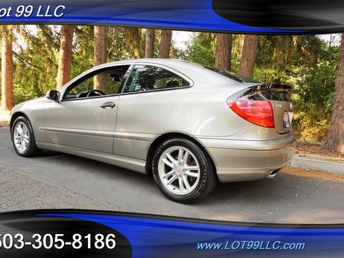 Used 2003 Mercedes-Benz C 230 Coupe image 11