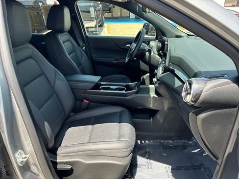 Used 2025 Chevrolet Equinox LT w/ Convenience Package II AWD/4WD image 26