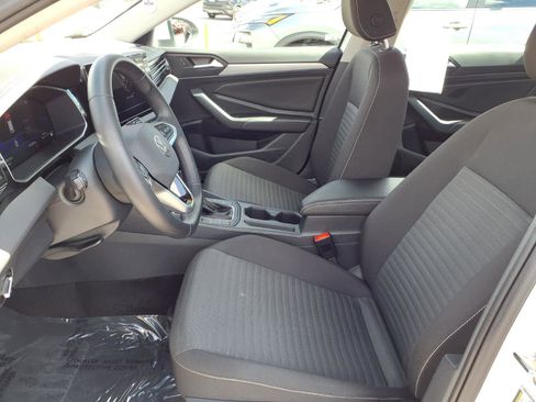 Used 2025 Volkswagen Jetta S FWD image 18