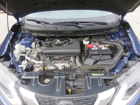 Used 2020 Nissan Rogue SV w/ Premium Package AWD/4WD image 40