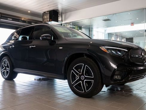 New 2025 Mercedes-Benz GLC 350e 4MATIC image 1