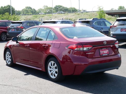 Certified 2024 Toyota Corolla LE FWD image 5