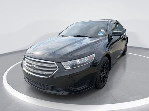 Used 2019 Ford Taurus SE FWD image 1