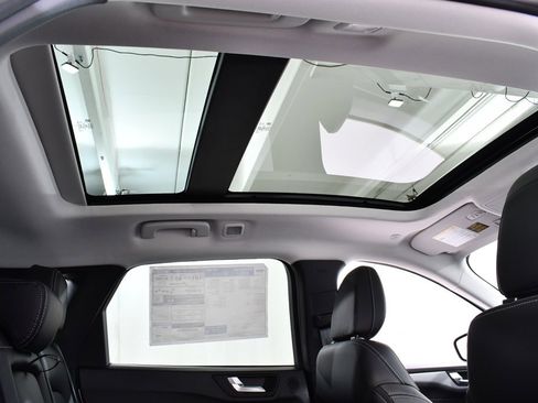 New 2026 Ford Escape Base w/ PHEV Premium Package image 18