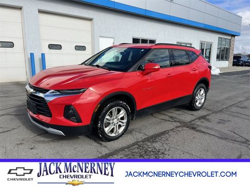 Used 2019 Chevrolet Blazer LT image 1