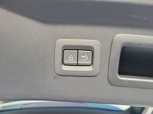 Certified 2025 MAZDA CX-90 3.3 Turbo w/ Premium Sport Pkg image 10