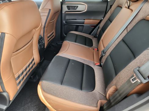 New 2026 Ford Bronco Sport Outer Banks AWD/4WD image 18