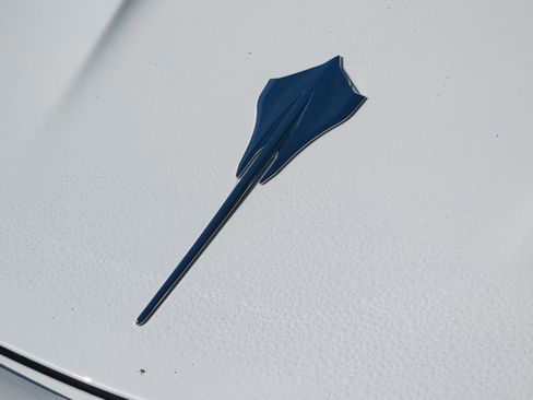 Used 2022 Chevrolet Corvette Stingray Premium Conv w/ Z51 Performance Package image 39