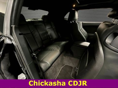 Used 2016 Dodge Challenger SRT Hellcat image 22