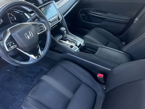 Used 2019 Honda Civic EX image 10