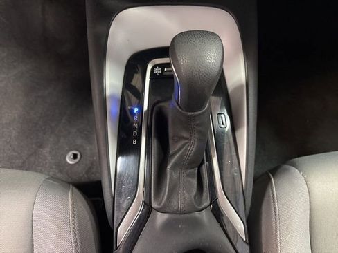 Used 2024 Toyota Corolla SE image 17