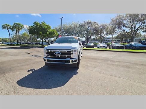 Used 2025 Ford F250 XLT image 45