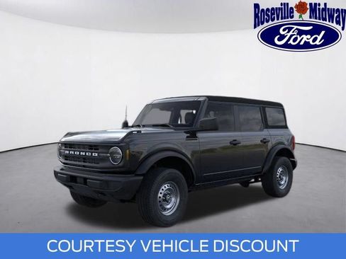 Used 2026 Ford Bronco 4-Door AWD/4WD image 1