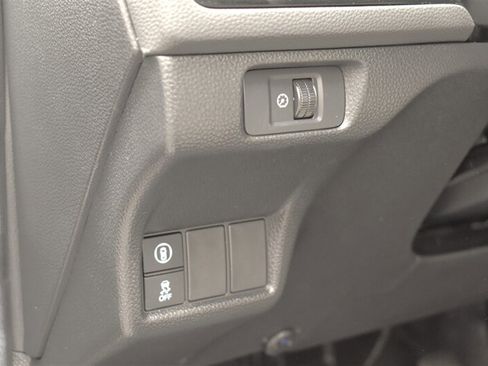 Used 2024 Honda Civic EX-L image 18