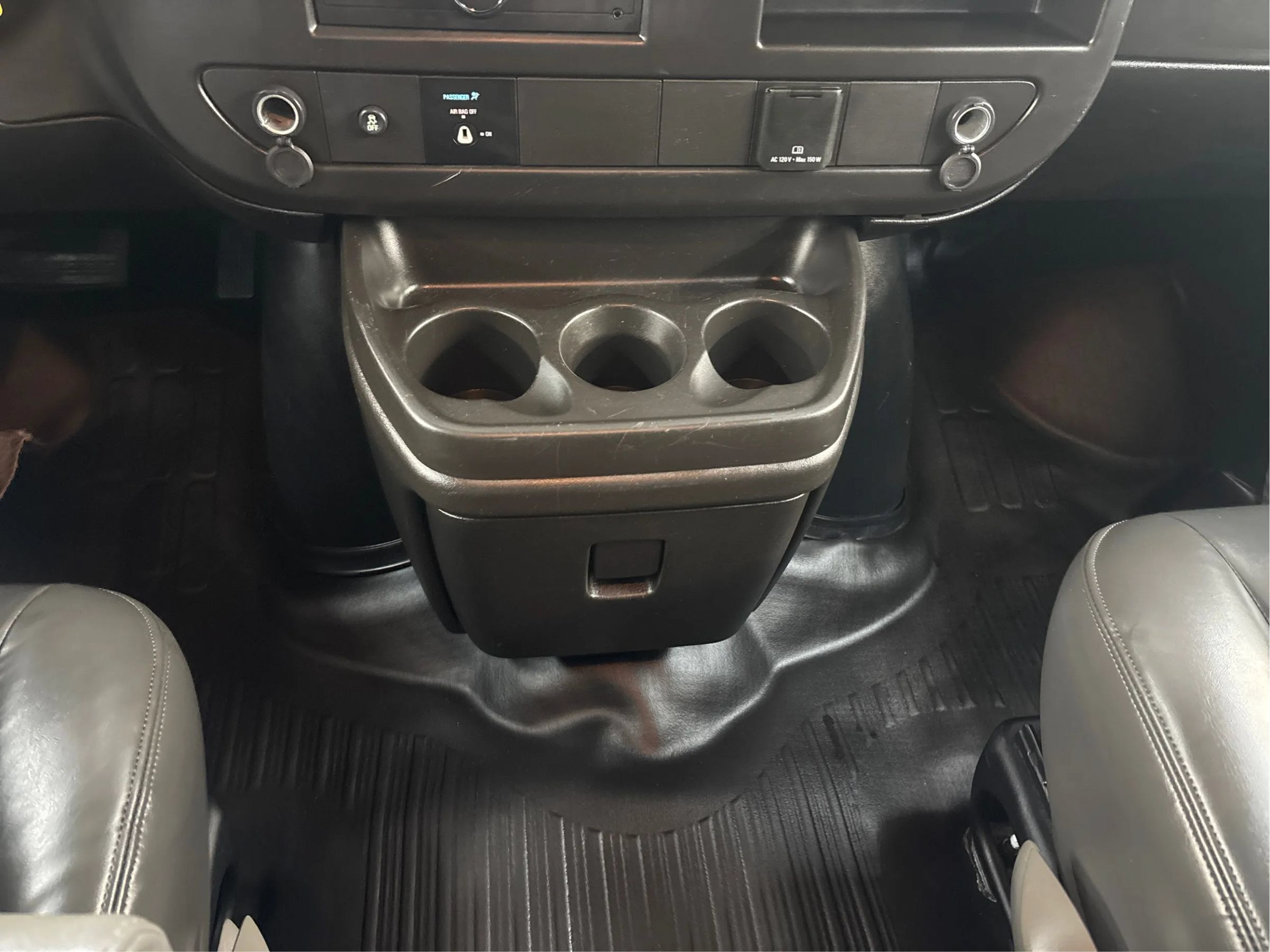 Used 2022 GMC Savana 2500 w/ Driver Convenience Package RWD image 22