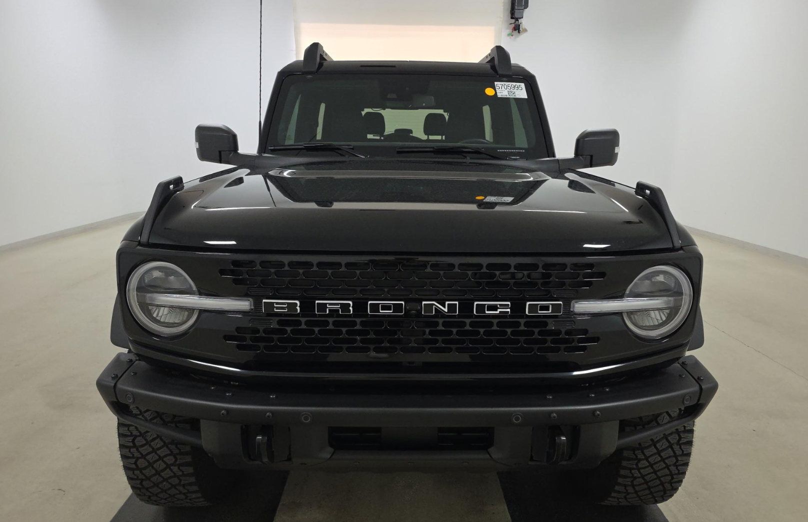 Used 2022 Ford Bronco Wildtrak AWD/4WD image 2