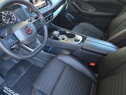New 2026 Nissan Rogue SV AWD/4WD image 11